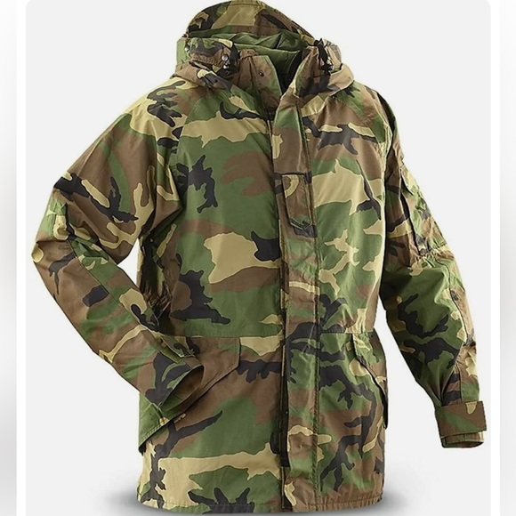 military Other - Military Parka cold weather camouflage